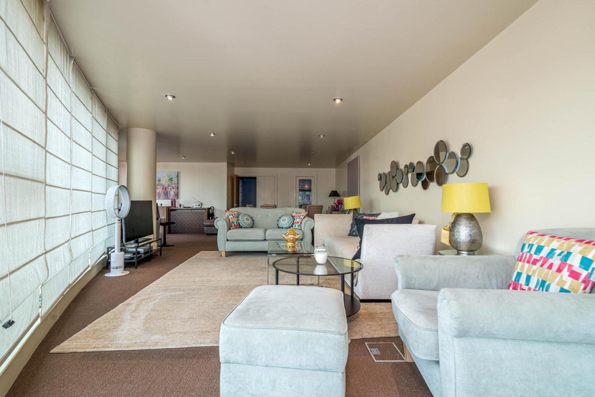 Fabulous 3 Bed Apartment In Vauxhall Лондон Екстериор снимка